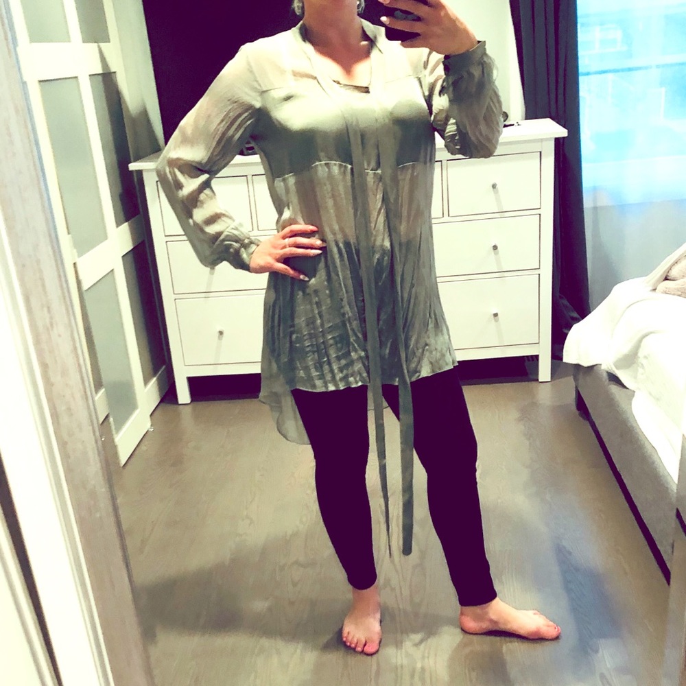 TOV SILK BLOUSE